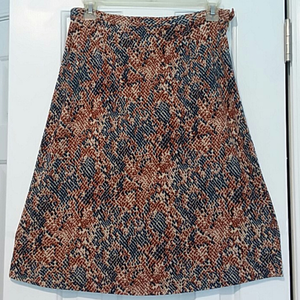 Diane Von Furstenberg Skirt. Size 12.